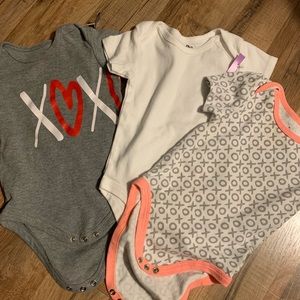 Lot of 3 12 M onesies —Gently used